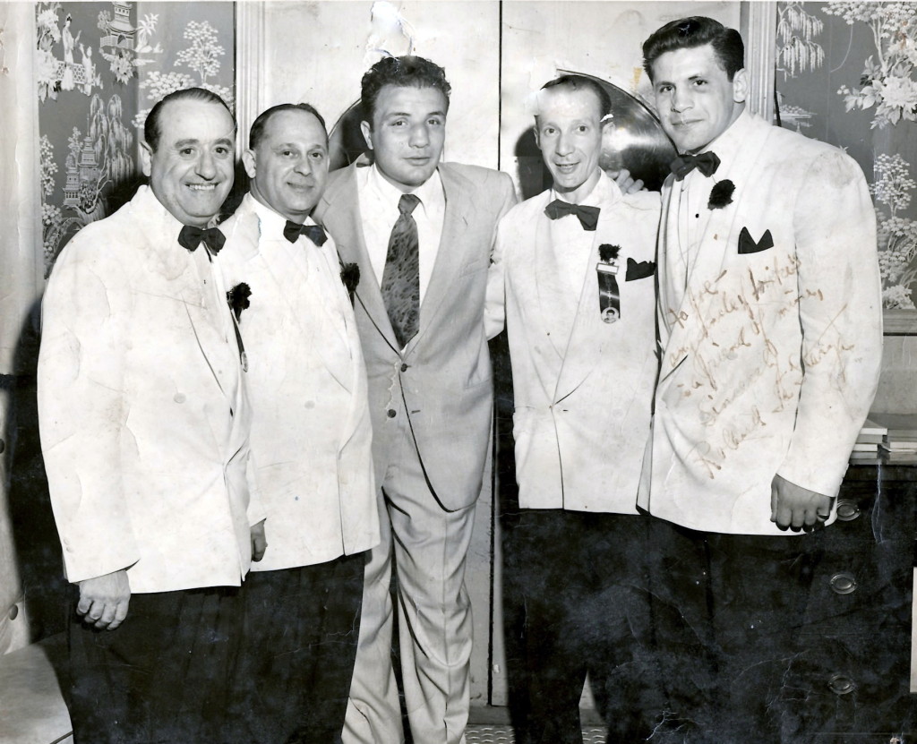 Jake La Motta (center) with Michael Strolla (second from left) and heavyweight Challenger Roland La Starza