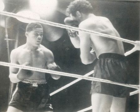 Joe Louis vs. Max Baer in 1935 (CLICK PHOTO TO VIEW FIGHT ACTION)
