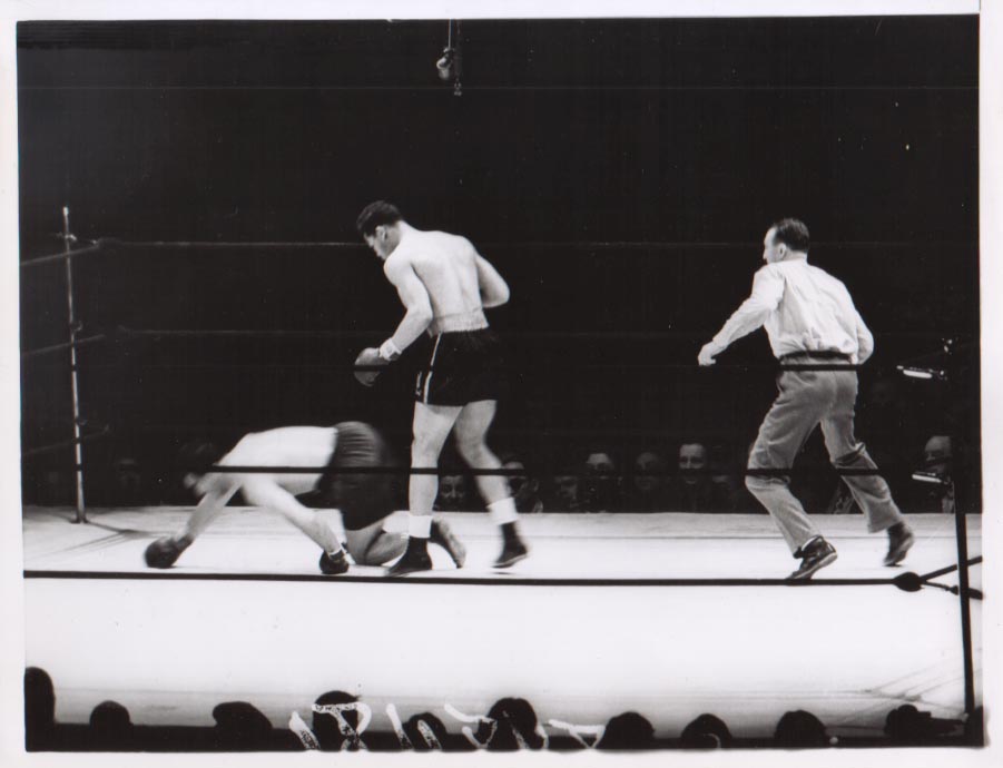 Joe Louis vs. Max Schmeling II in 1938