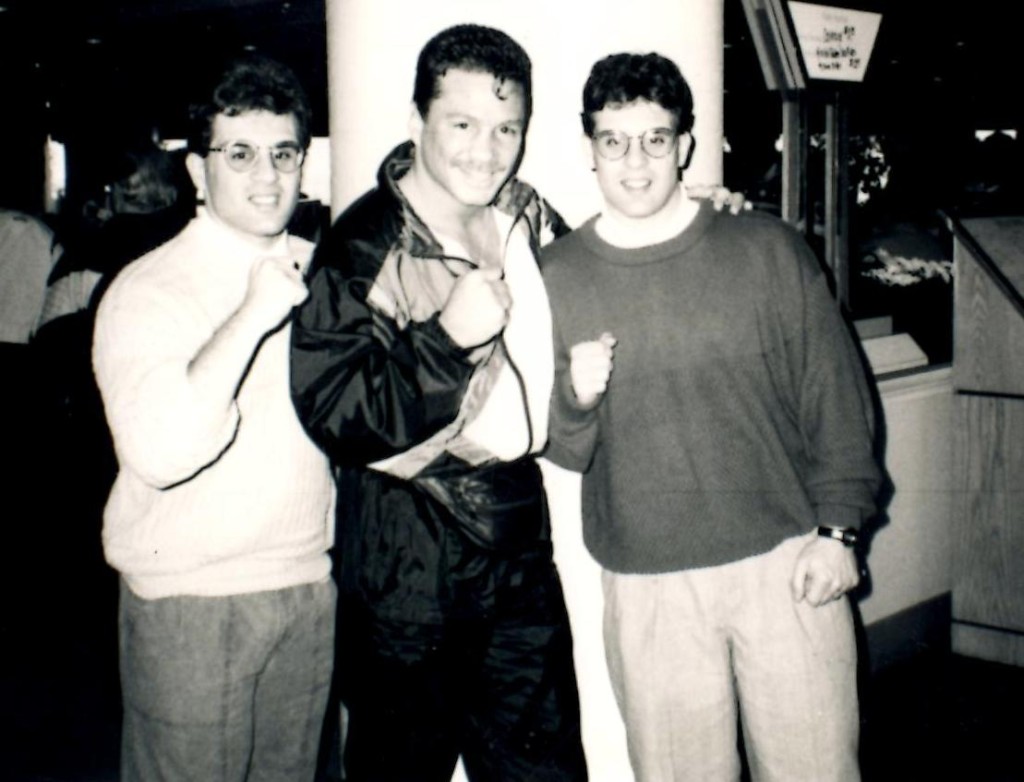 John and Alex Rinaldi with WBA jr. Middleweight champion Vinny Pazienza (C) *