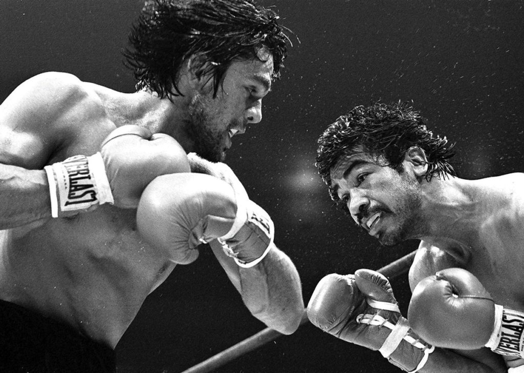 Roberto Duran (L) attacking former weleterweight champion Carlos Palomino (R) on June 22, 1979, in Madison Square Garden. Duran won by unanimous decision.