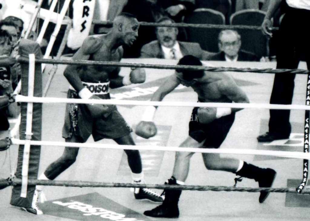 Junior "Poison" Jones (L) defending his WBA World Banatamweight title against John Michael Johnson on april 22, 1994, which Johnson won by TKO 11. (PHOTO BY ALEX RINALDI)