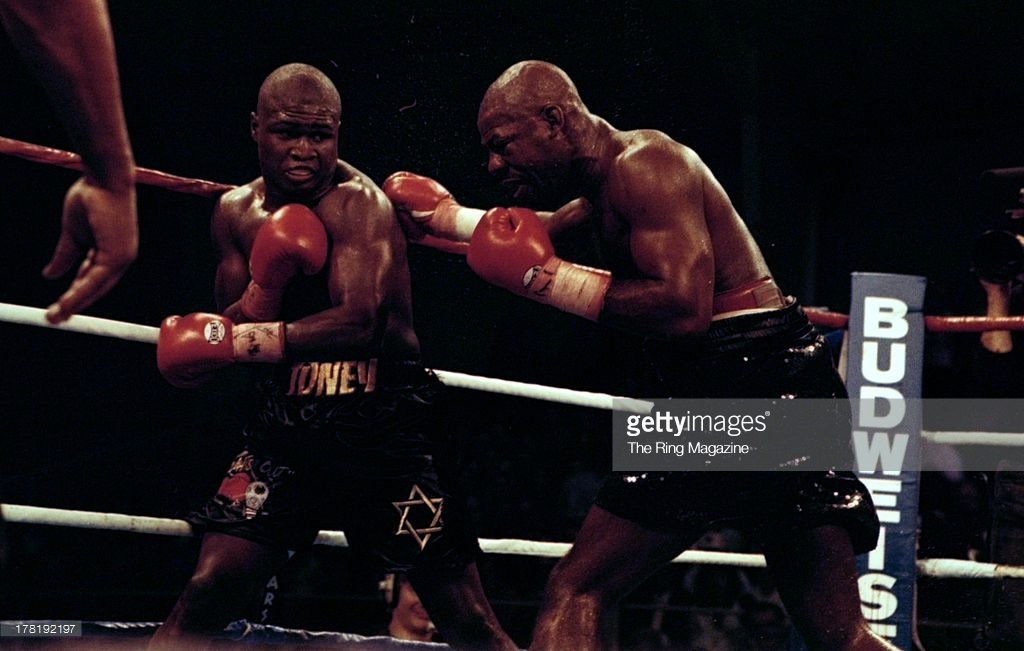 Iran Barkley going on the attack against James "Lights Out" Toney