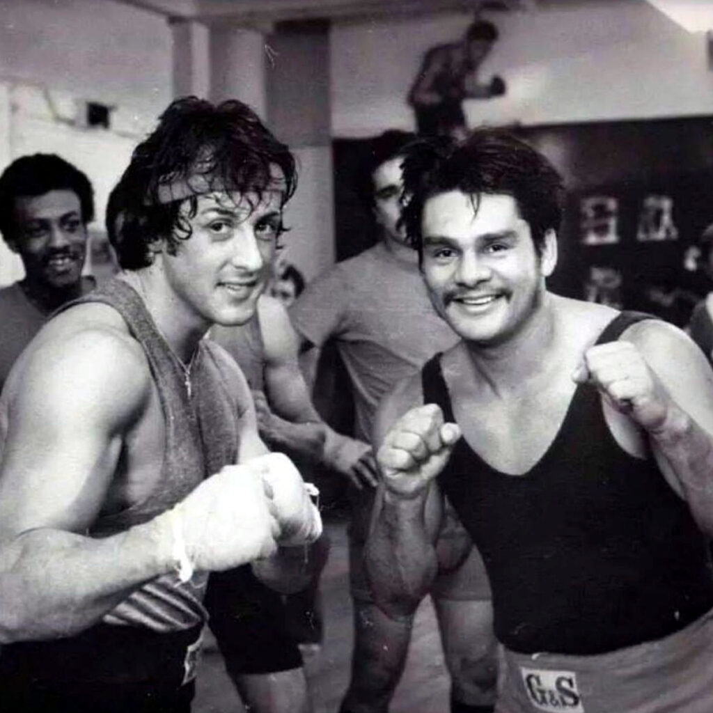 Sylvester Stallone (L) and Roberto Duran (R) during the filming of Rocky II